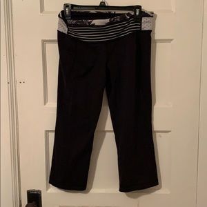 Lulu lemon Capri pants
